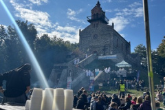 DB9275BF-AD25-49CF-8479-67000510F40D_4_5005_c